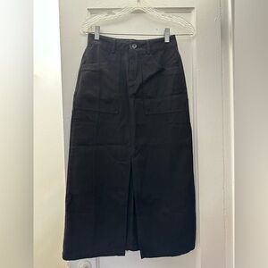 BRAND NEW Princess Polly Black midi skirt